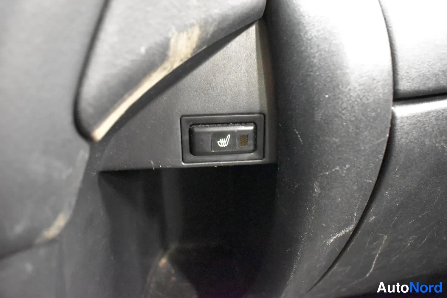Punainen Toyota Yaris Verso 2004, ulkokuva 12 – Raisio