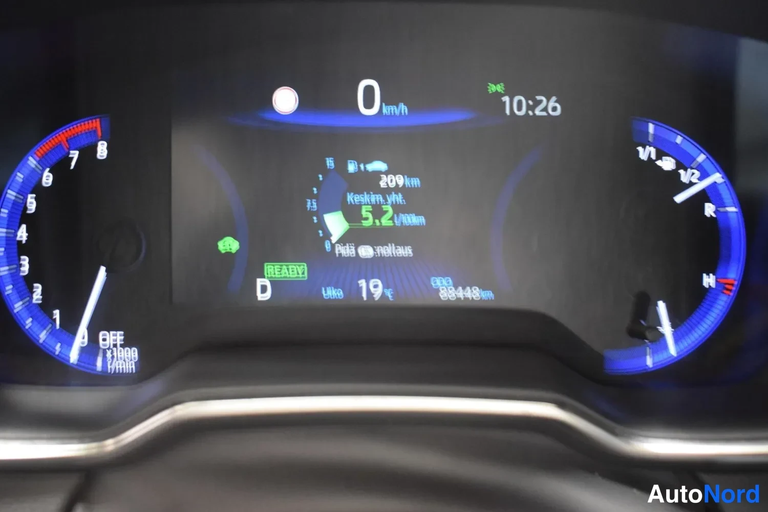 Hopea Toyota Corolla Touring 2021, kuva 18