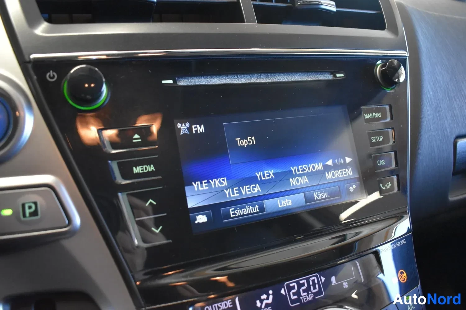 Valkoinen Toyota Prius+ 2016, ulkokuva 20 – Raisio