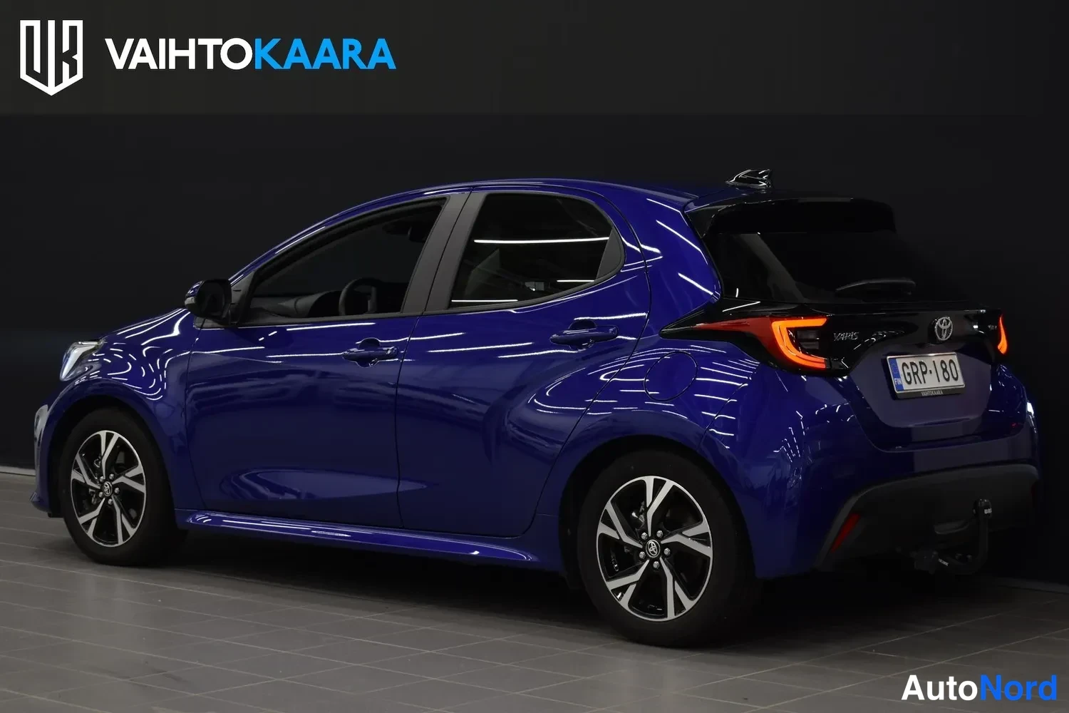 Sininen Toyota Yaris 2025, ulkokuva 3 – Raisio