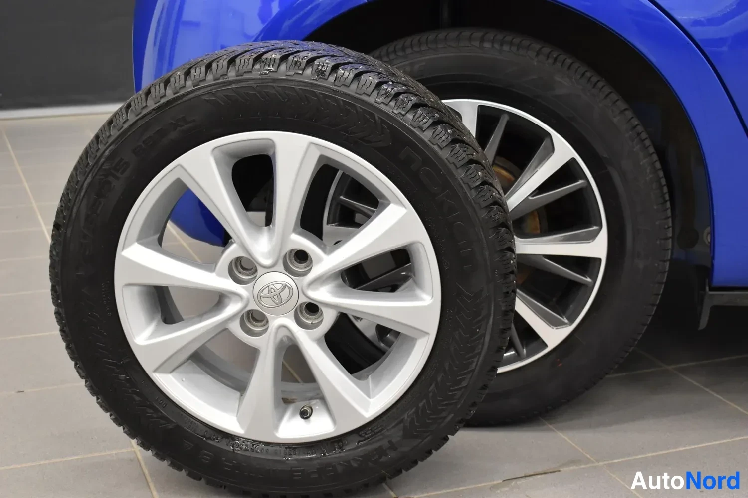 Sininen Toyota Yaris 2019, ulkokuva 12 – Raisio