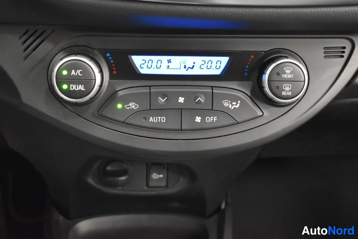Sininen Toyota Yaris 2019, ulkokuva 18 – Raisio