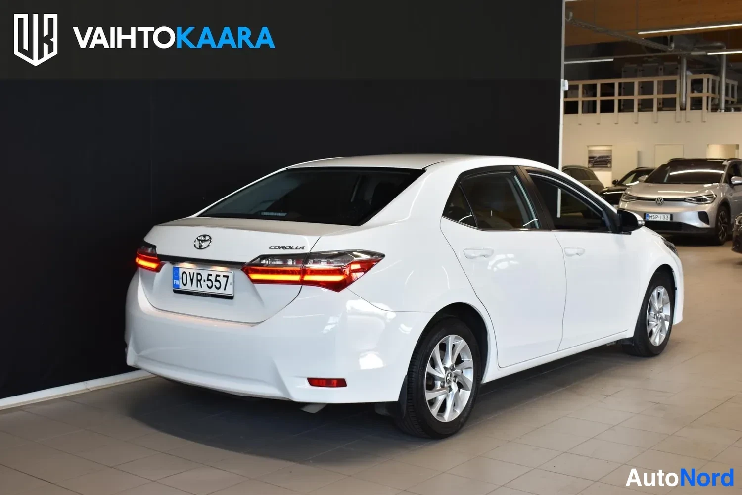 Valkoinen Toyota Corolla 2018, ulkokuva 4 – Raisio