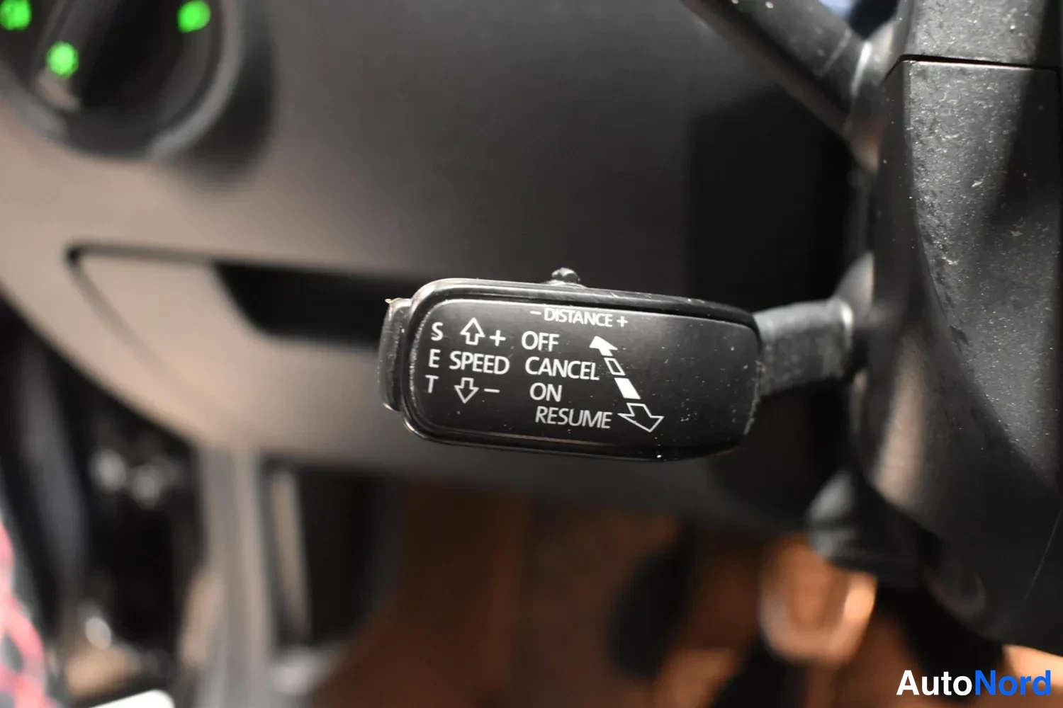 Musta Skoda Octavia 2016, ulkokuva 27 – Raisio