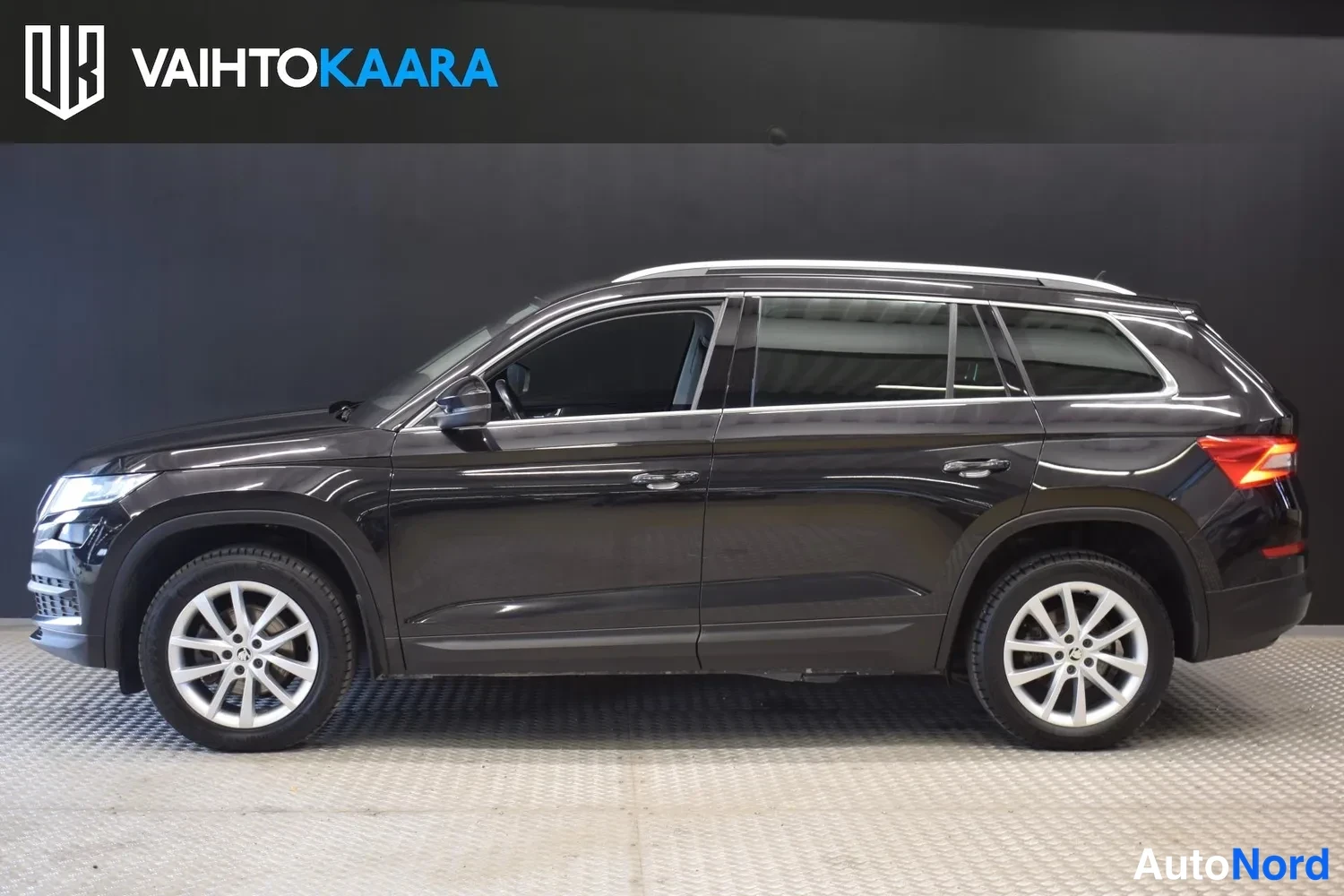 Musta Skoda Kodiaq 2020, ulkokuva 2 – Raisio