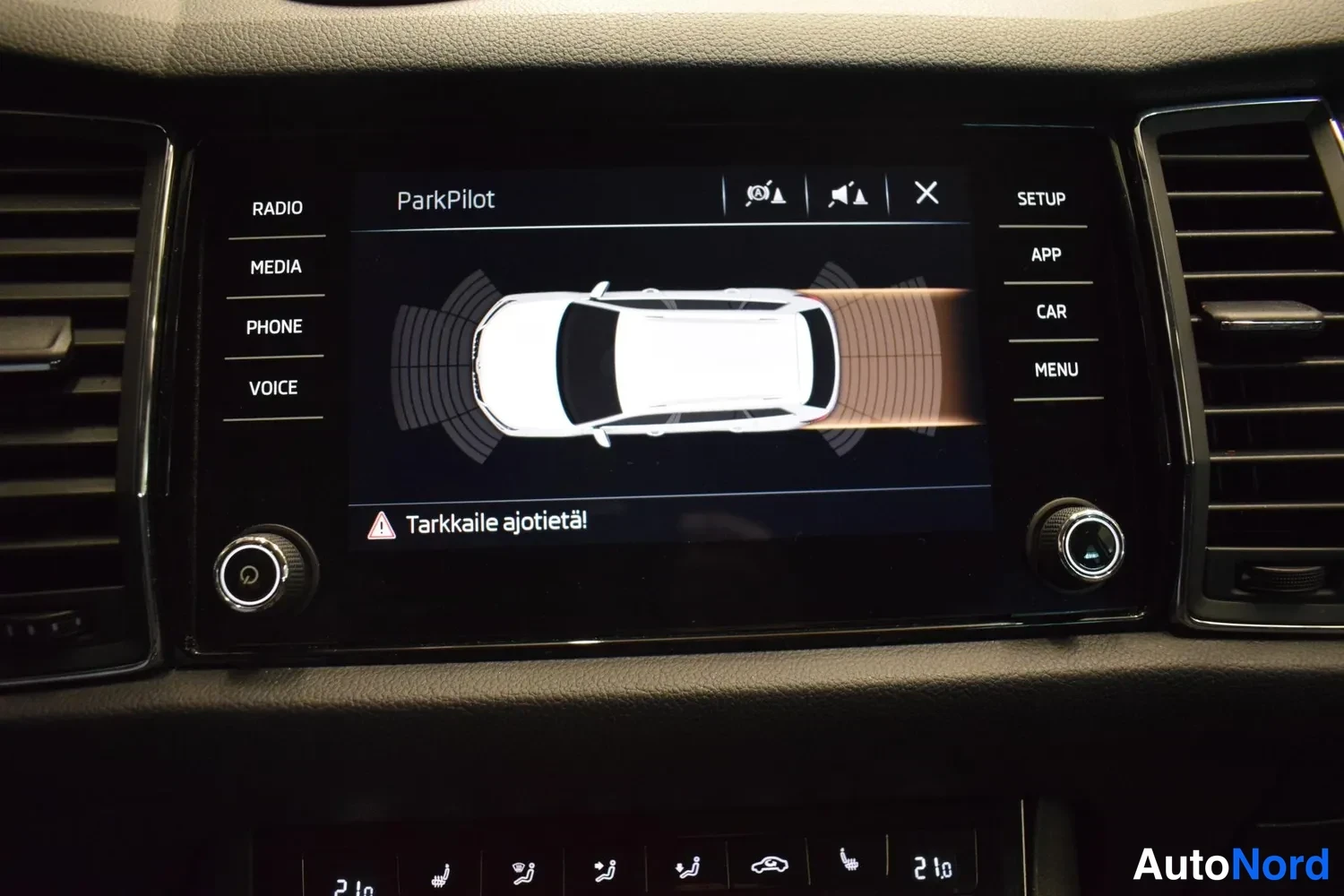 Musta Skoda Kodiaq 2020, ulkokuva 16 – Raisio