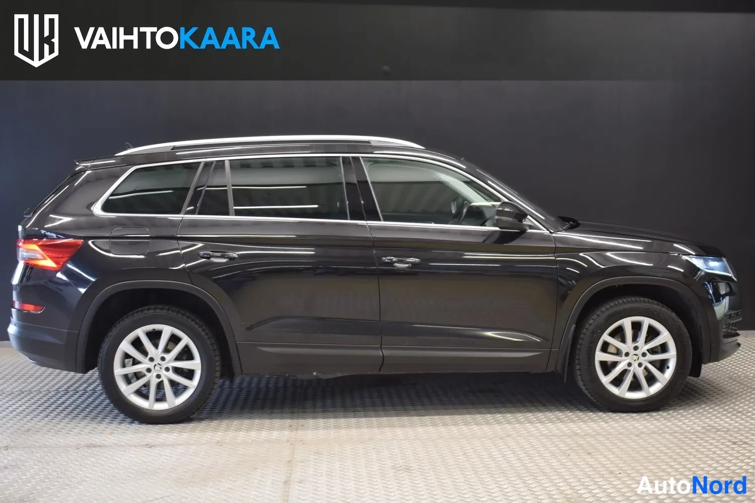 Musta Skoda Kodiaq 2020, ulkokuva 5 – Raisio