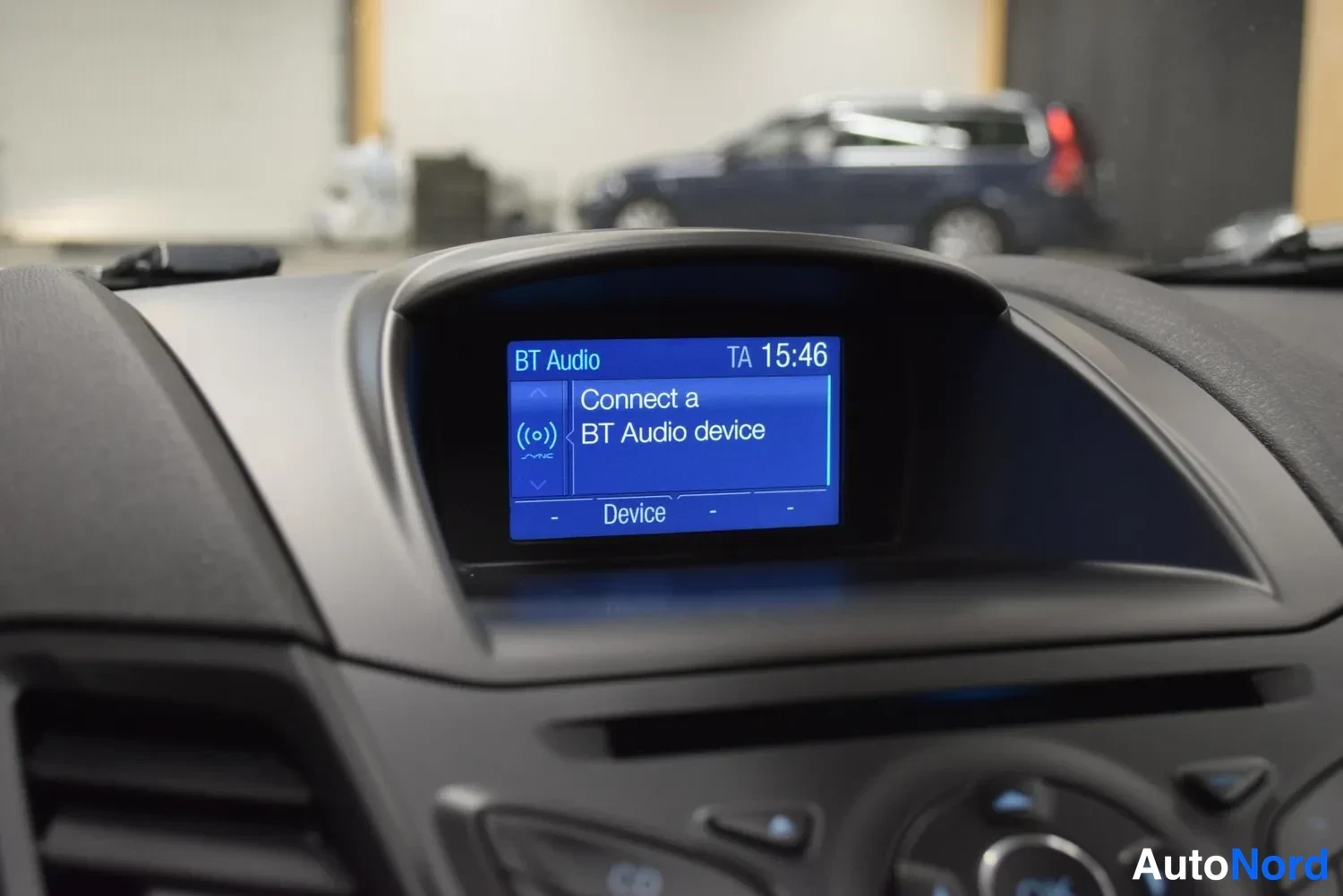 Punainen Ford Fiesta 2016, ulkokuva 18 – Raisio