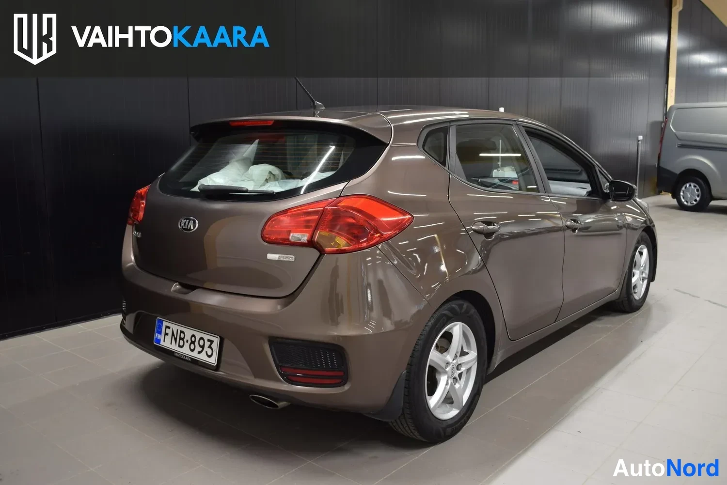 Beige Kia Ceed 2018, ulkokuva 4 – Raisio