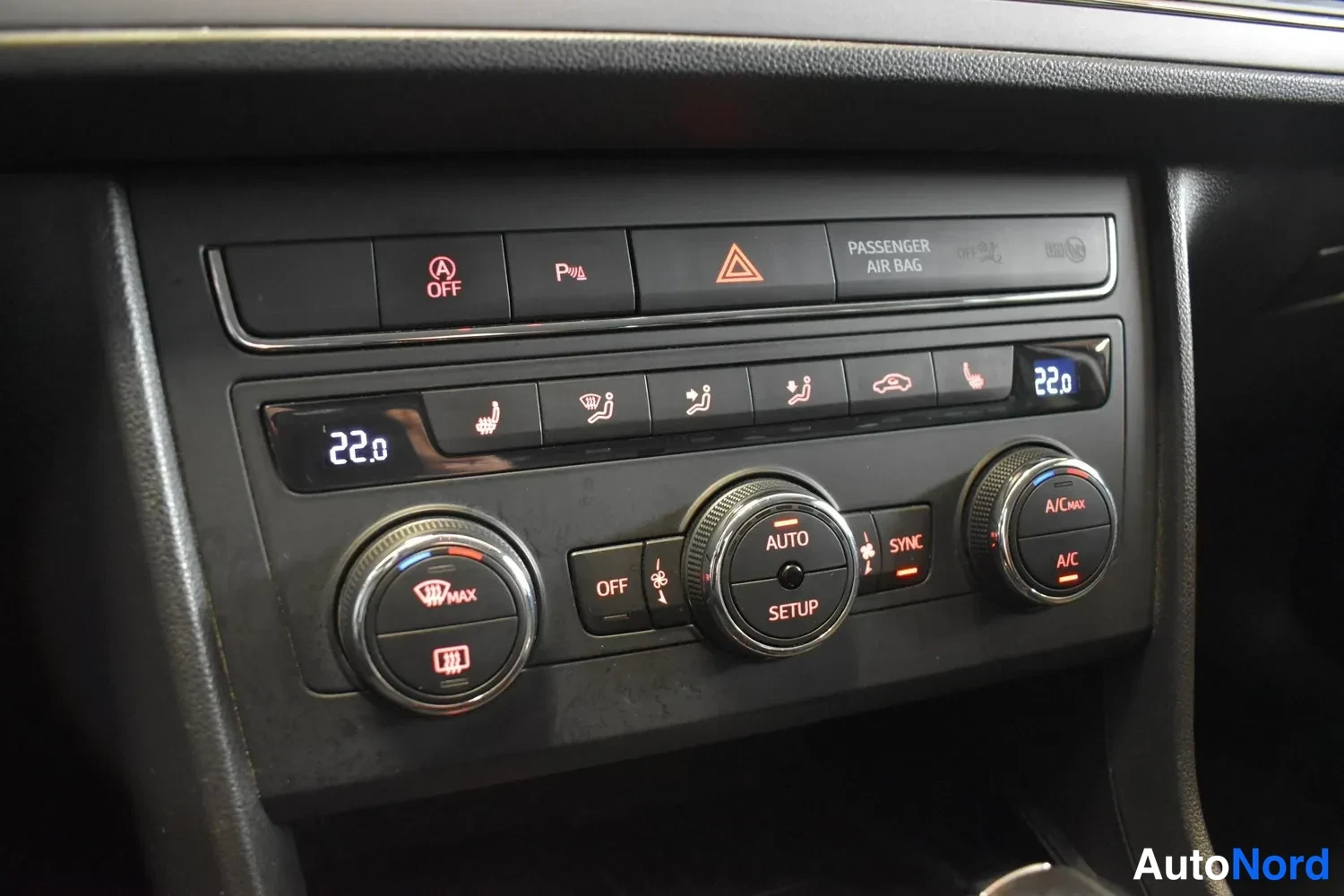 Musta Seat Leon ST 2017, ulkokuva 18 – Raisio