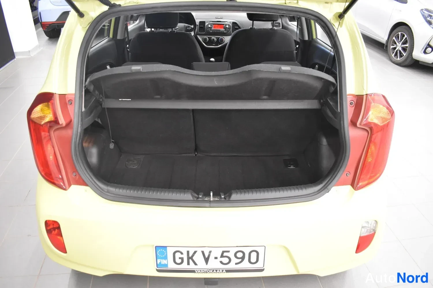 Vihreä Kia Picanto 2014, ulkokuva 10 – Raisio