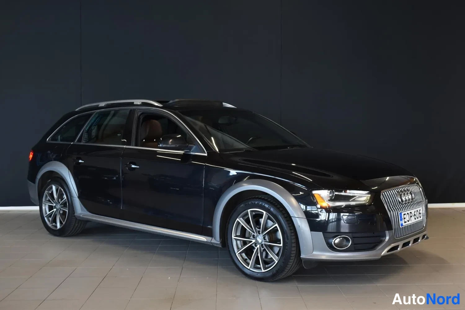 Musta Audi A4 Allroad 2014, ulkokuva 6 – Raisio