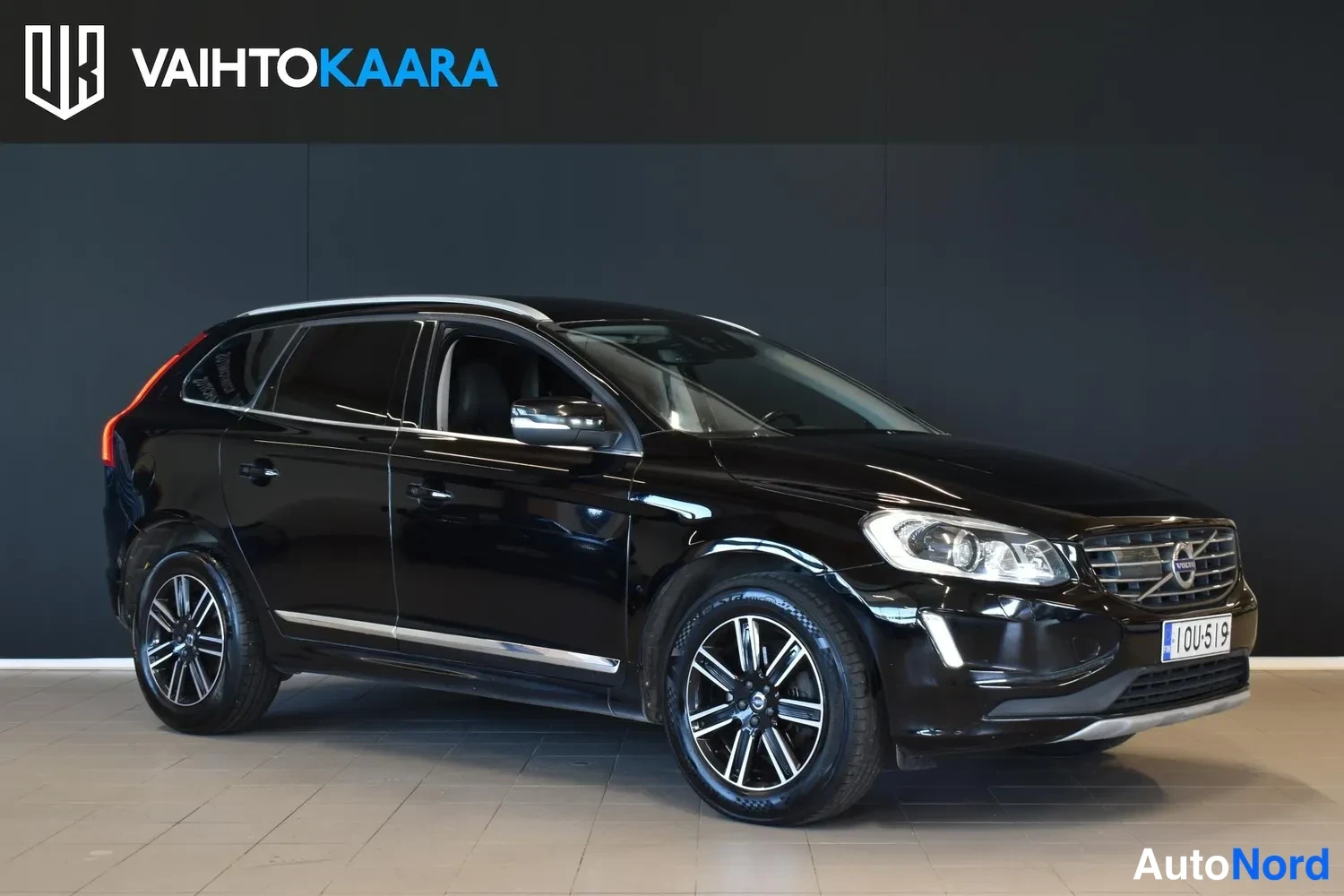 Musta Volvo XC60 2017, ulkokuva 6 – Raisio