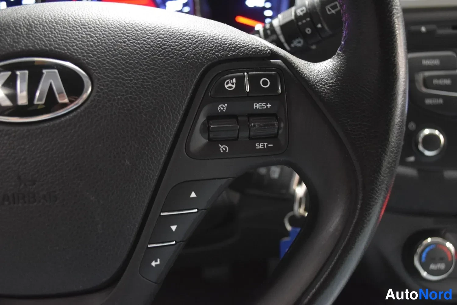 Ruskea Kia Ceed 2014, ulkokuva 17 – Raisio