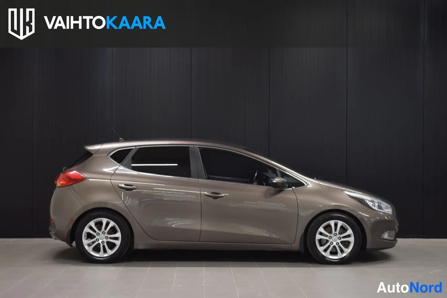 Ruskea Kia Ceed 2014, ulkokuva 5 – Raisio