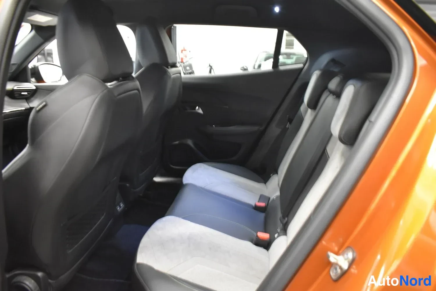 Oranssi Peugeot e-2008 2020, ulkokuva 9 – Raisio