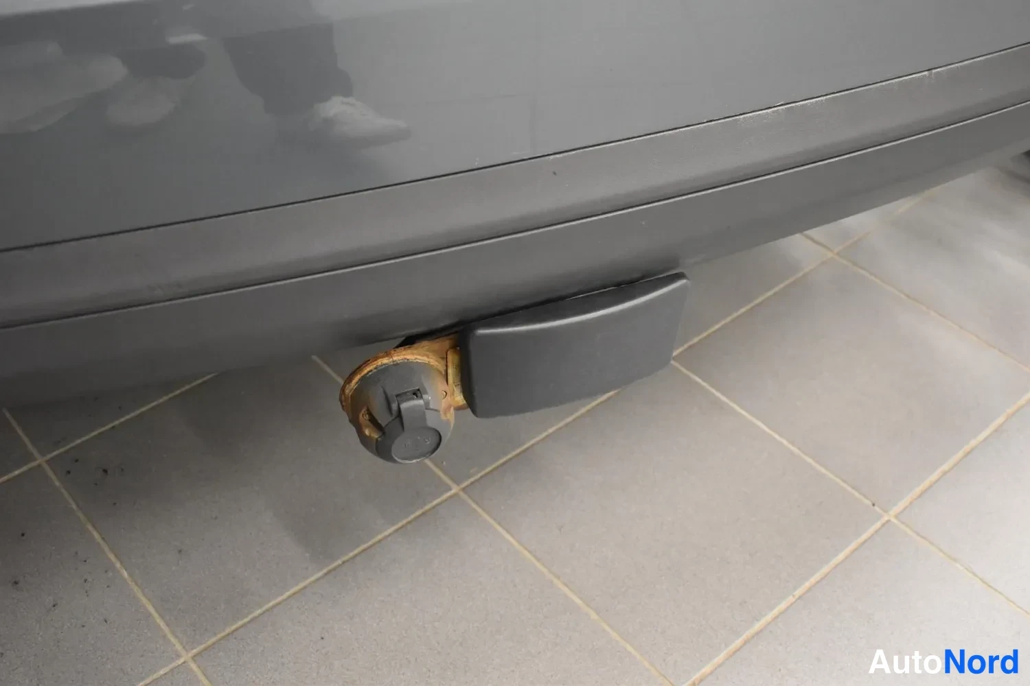 Harmaa Volkswagen Jetta 2007, ulkokuva 19 – Raisio