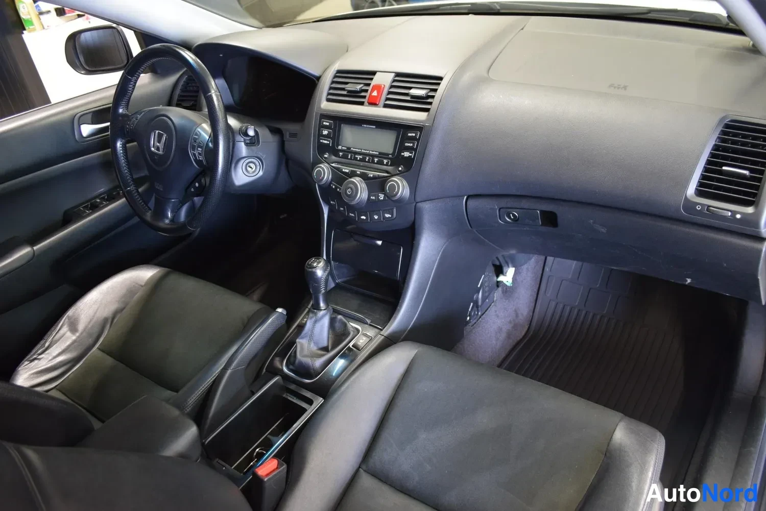 Valkoinen Honda Accord 2008, ulkokuva 11 – Raisio