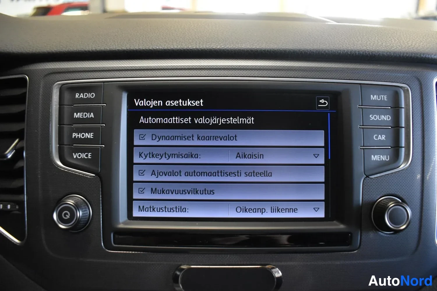 Musta Volkswagen Golf Sportsvan 2017, ulkokuva 25 – Raisio