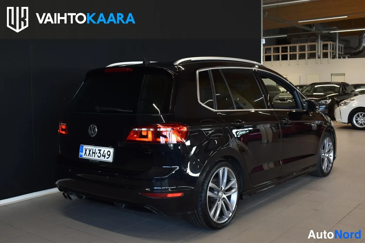 Musta Volkswagen Golf Sportsvan 2017, ulkokuva 5 – Raisio