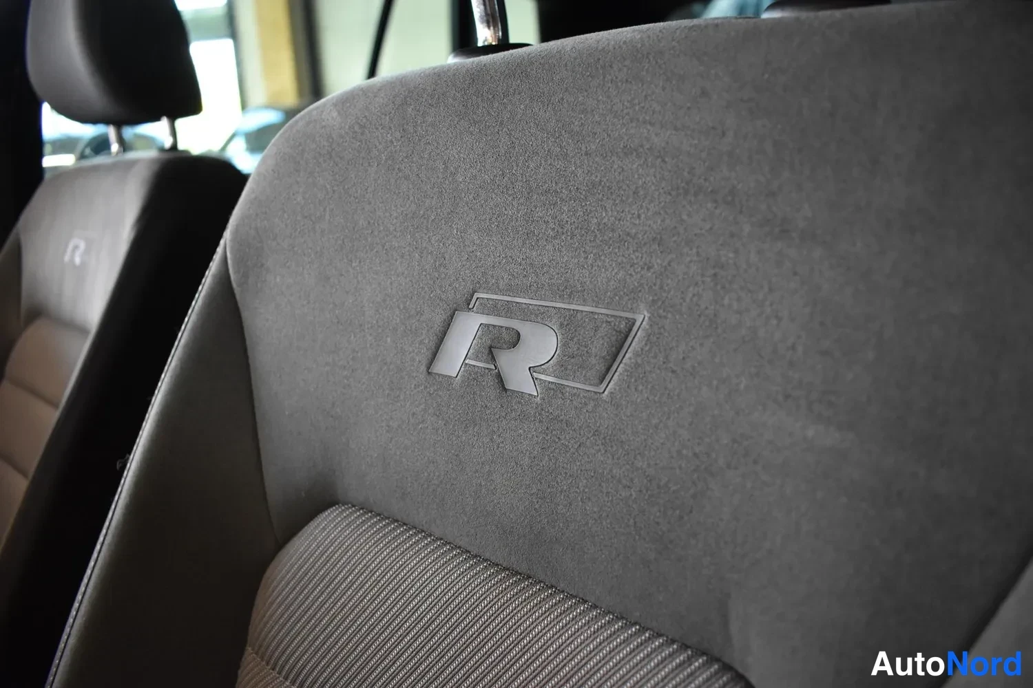 Musta Volkswagen Golf Sportsvan 2017, ulkokuva 10 – Raisio