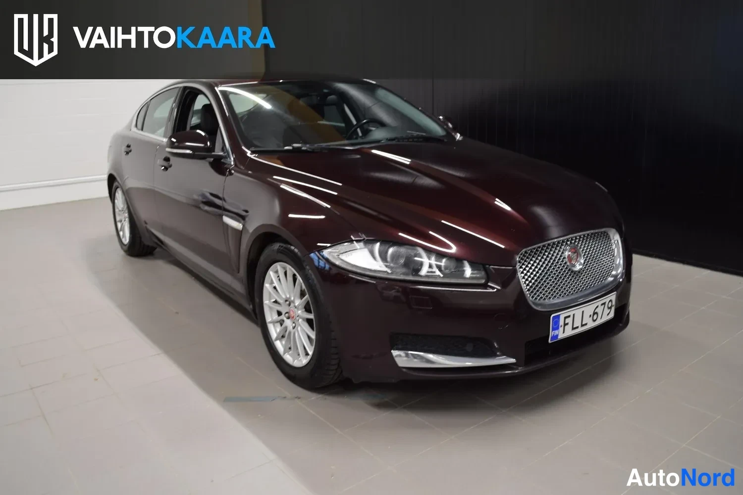 Punainen Jaguar XF 2014, ulkokuva 6 – Raisio