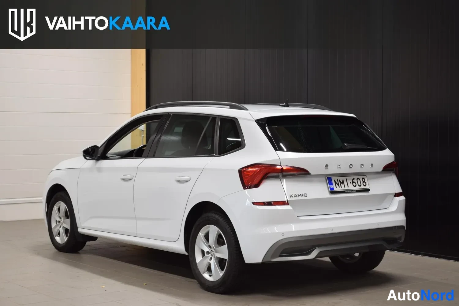 Valkoinen Skoda Kamiq 2022, ulkokuva 3 – Raisio