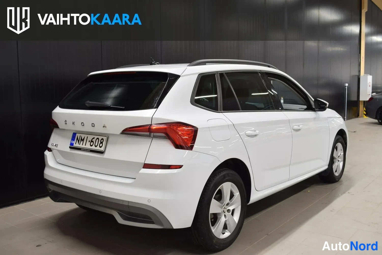 Valkoinen Skoda Kamiq 2022, ulkokuva 4 – Raisio