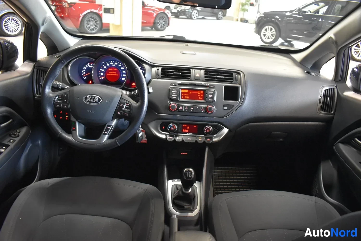 Sininen Kia Rio 2013, ulkokuva 11 – Raisio
