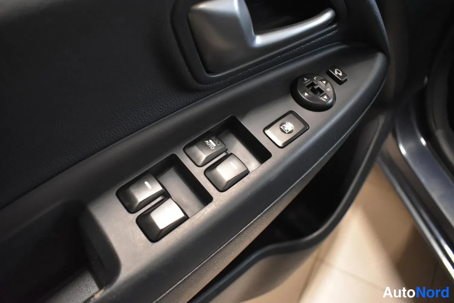 Sininen Kia Rio 2013, ulkokuva 12 – Raisio