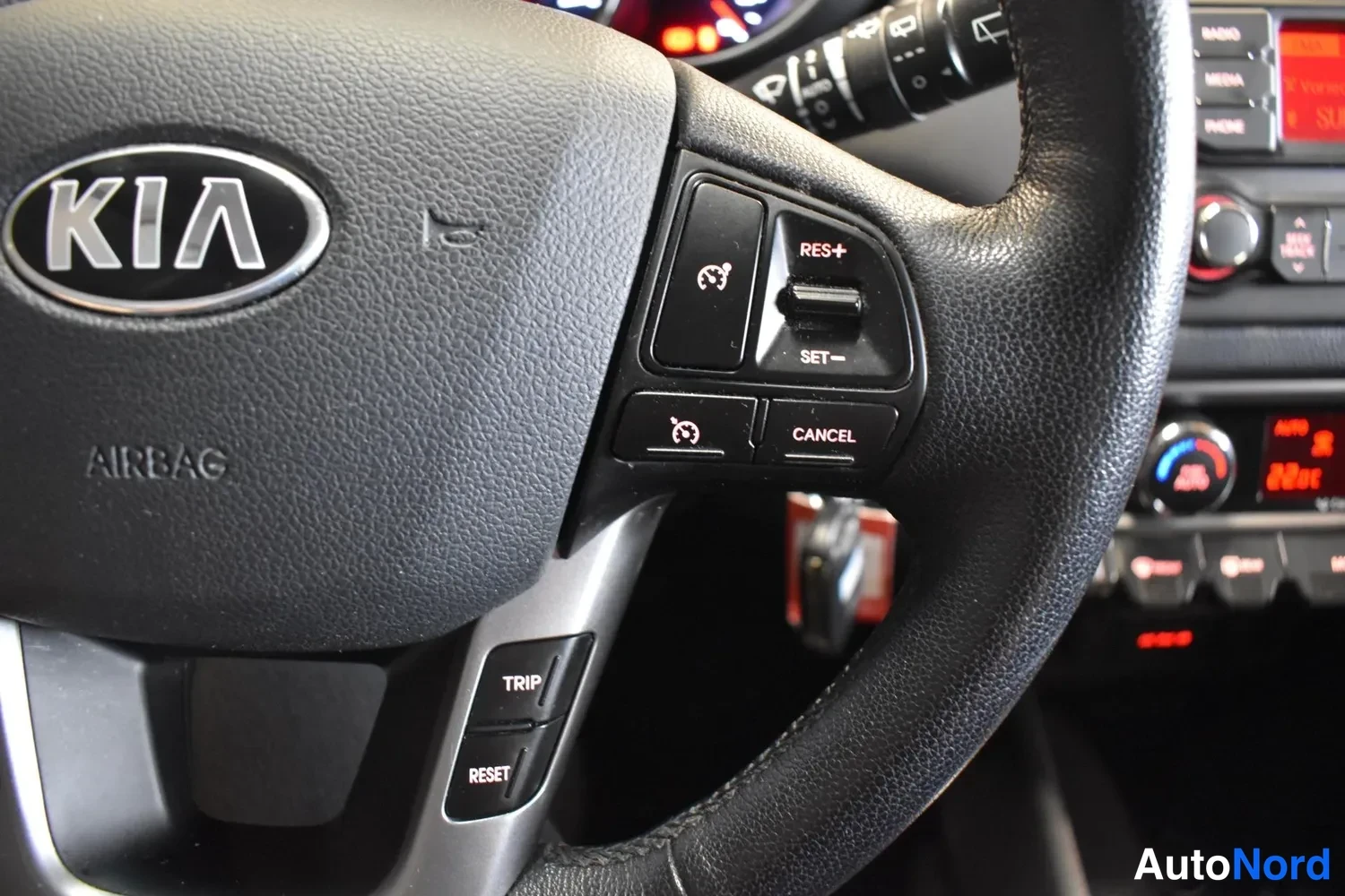 Sininen Kia Rio 2013, ulkokuva 16 – Raisio