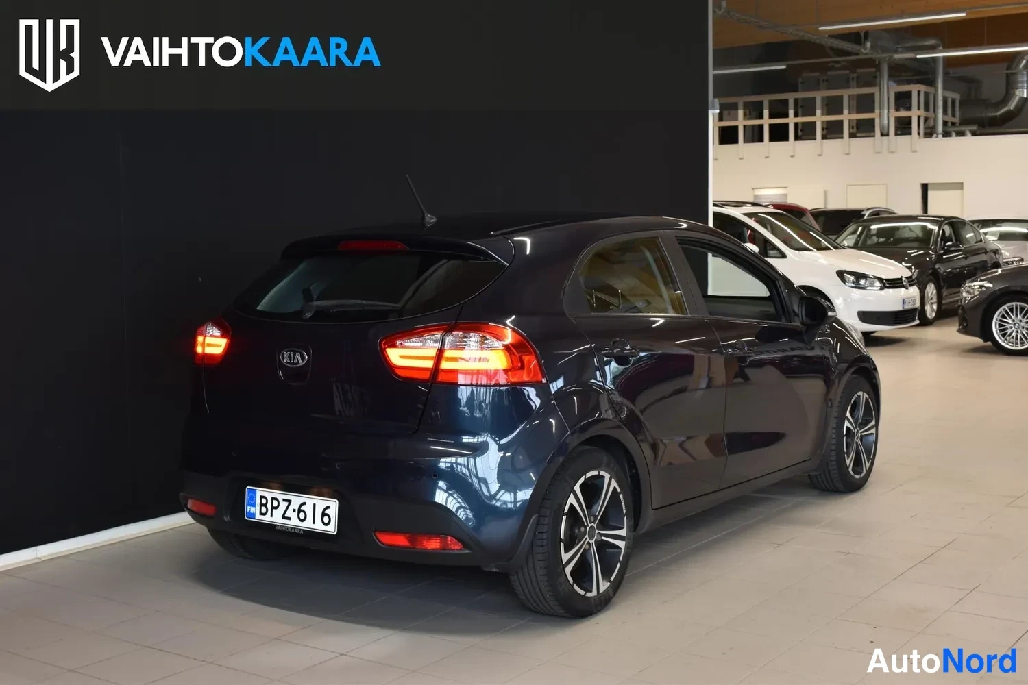 Sininen Kia Rio 2013, ulkokuva 4 – Raisio