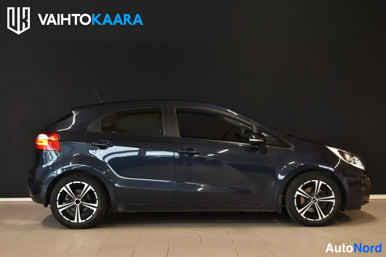 Sininen Kia Rio 2013, ulkokuva 5 – Raisio