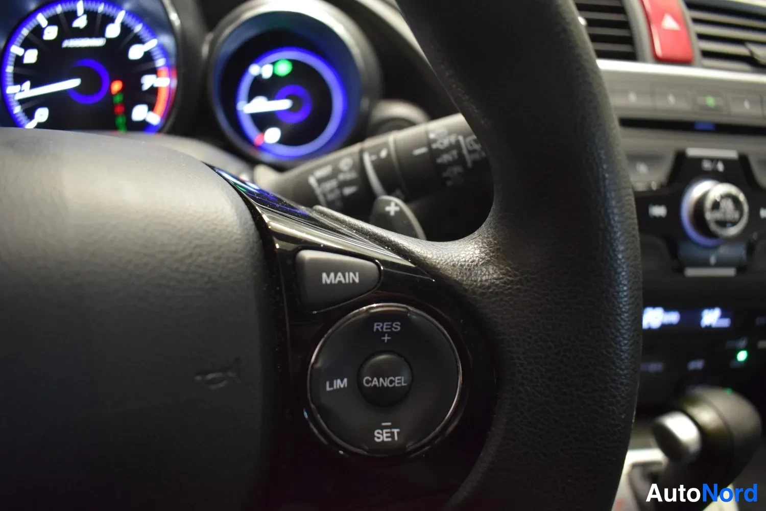 Punainen Honda Civic Tourer 2015, ulkokuva 18 – Raisio