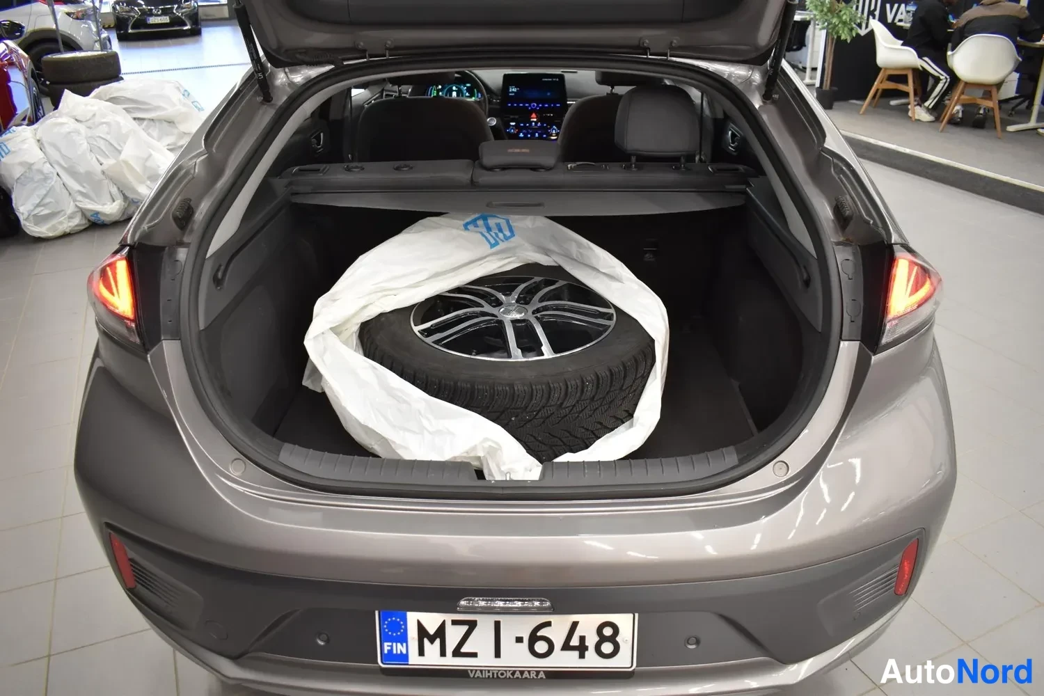 Harmaa Hyundai Ioniq 2020, ulkokuva 10 – Raisio