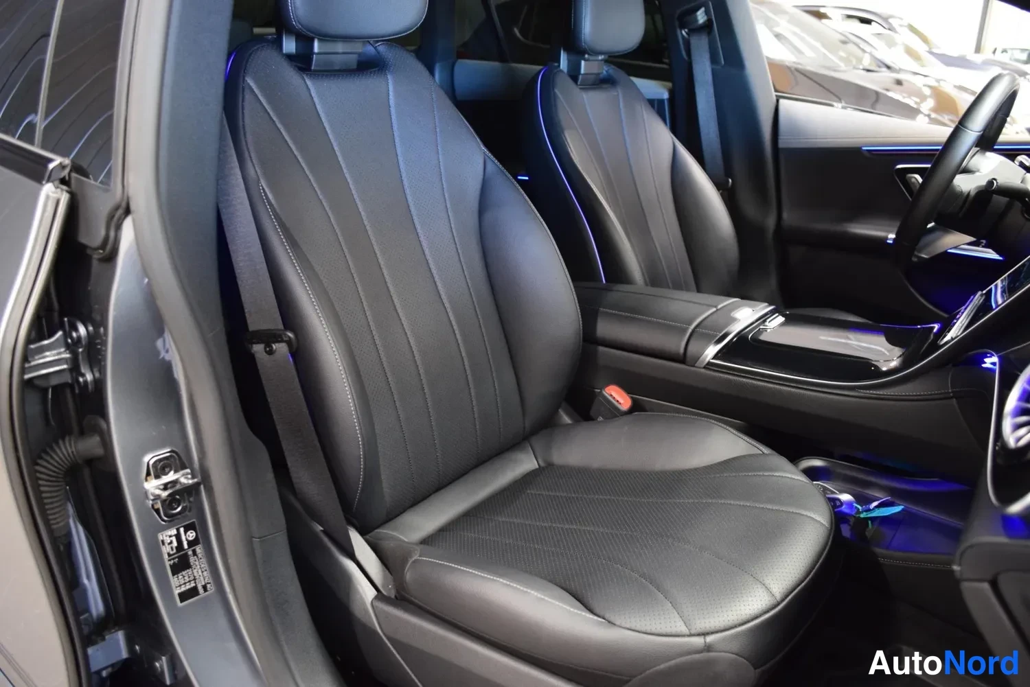 Harmaa Mercedes-Benz EQE 350 4MATIC 2023, ulkokuva 12 – Raisio