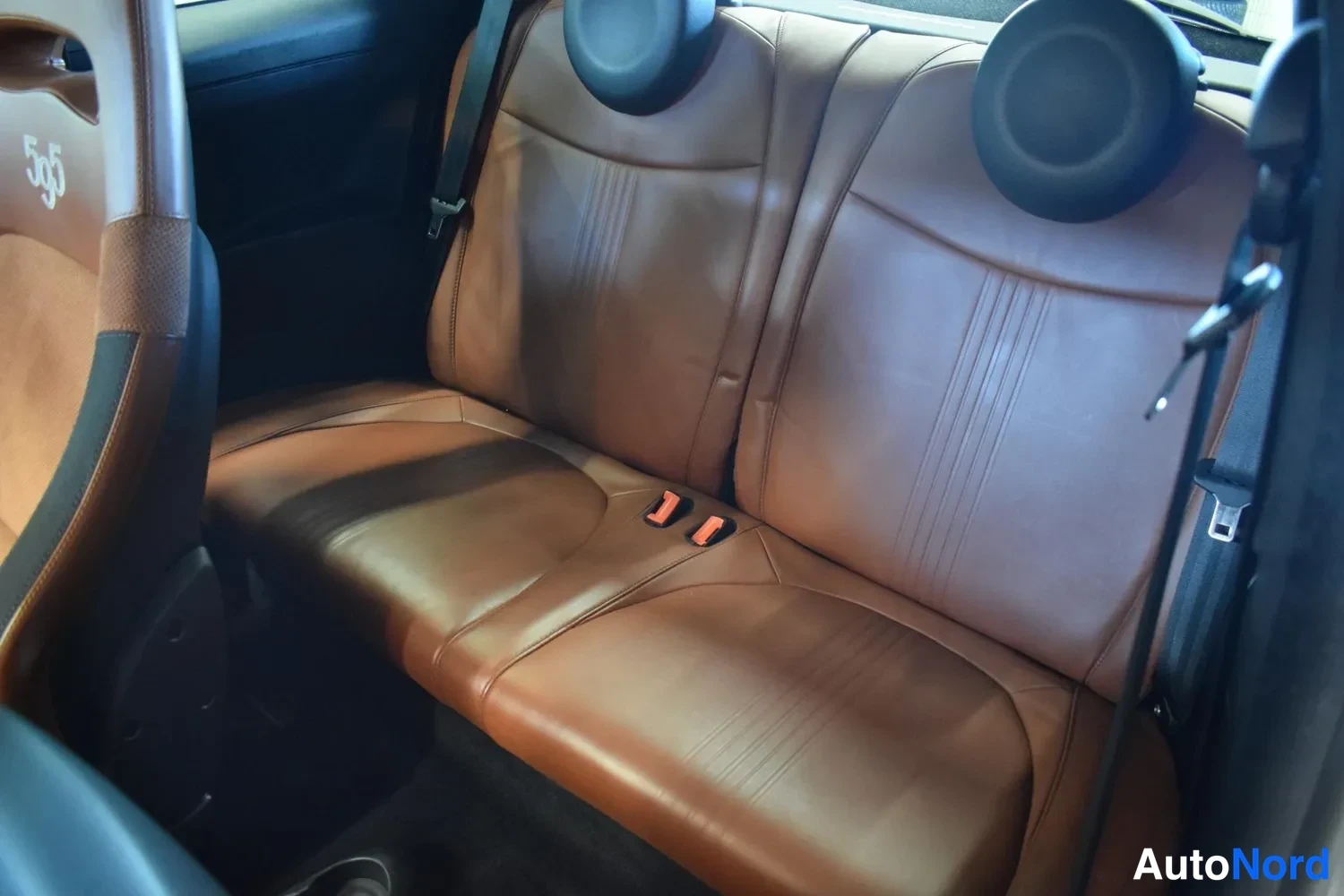 Musta Fiat 500 2015, ulkokuva 20 – Raisio