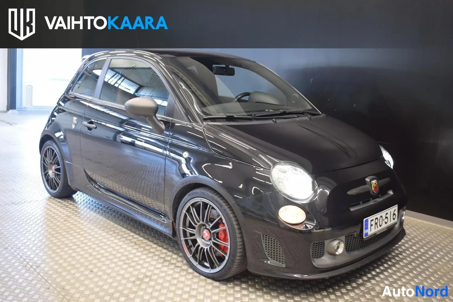 Musta Fiat 500 2015, ulkokuva 6 – Raisio