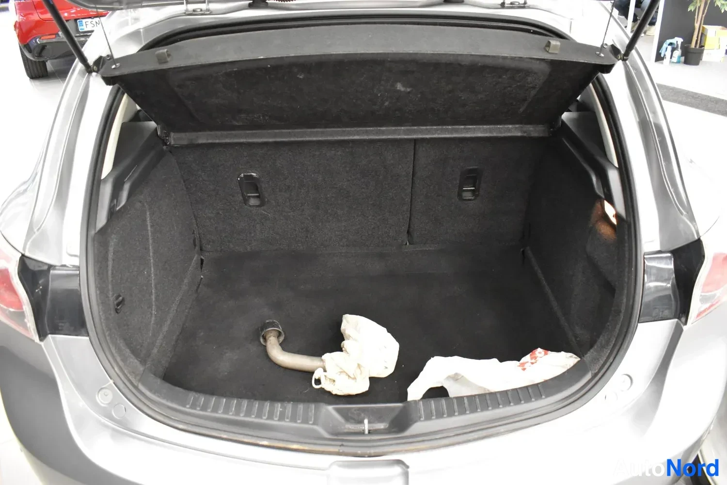 Harmaa Mazda 3 2010, ulkokuva 11 – Raisio