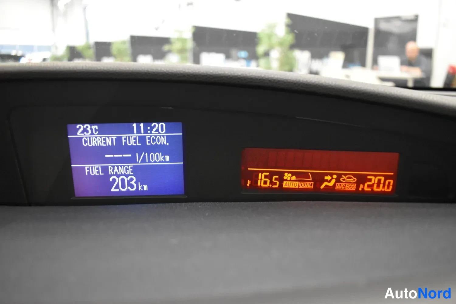 Harmaa Mazda 3 2010, ulkokuva 18 – Raisio