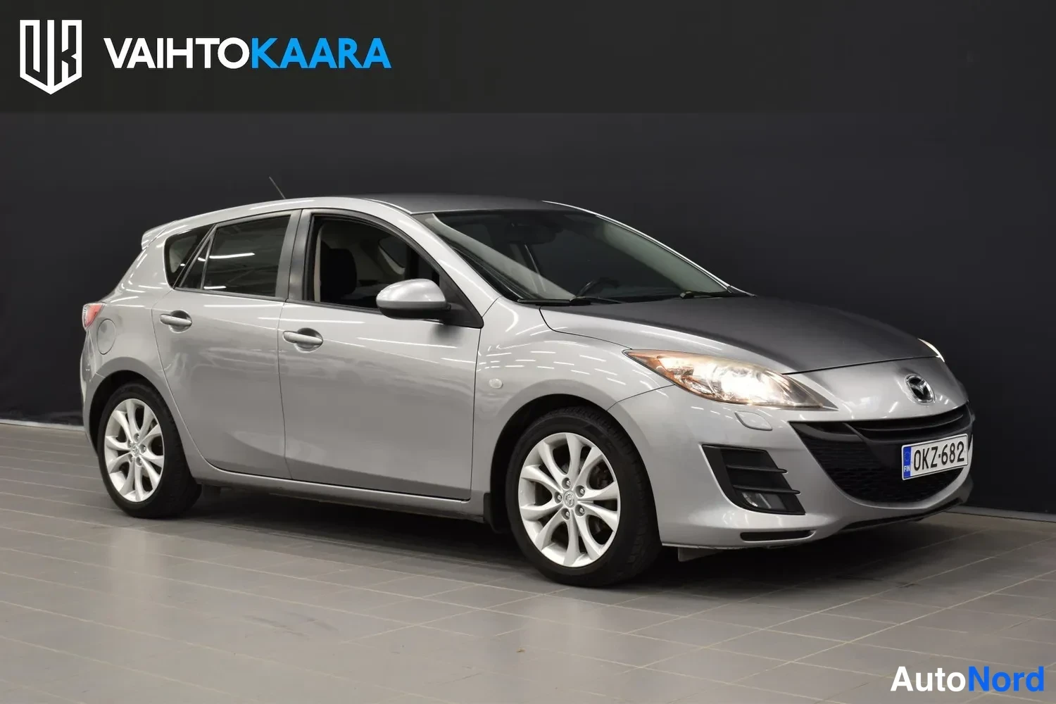 Harmaa Mazda 3 2010, ulkokuva 4 – Raisio