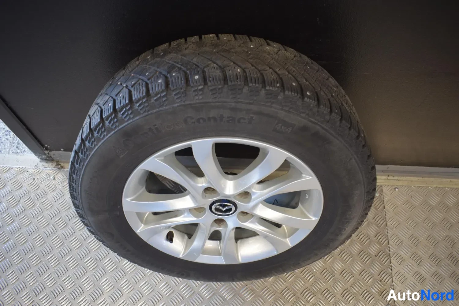 Punainen Mazda 6 2013, ulkokuva 25 – Raisio