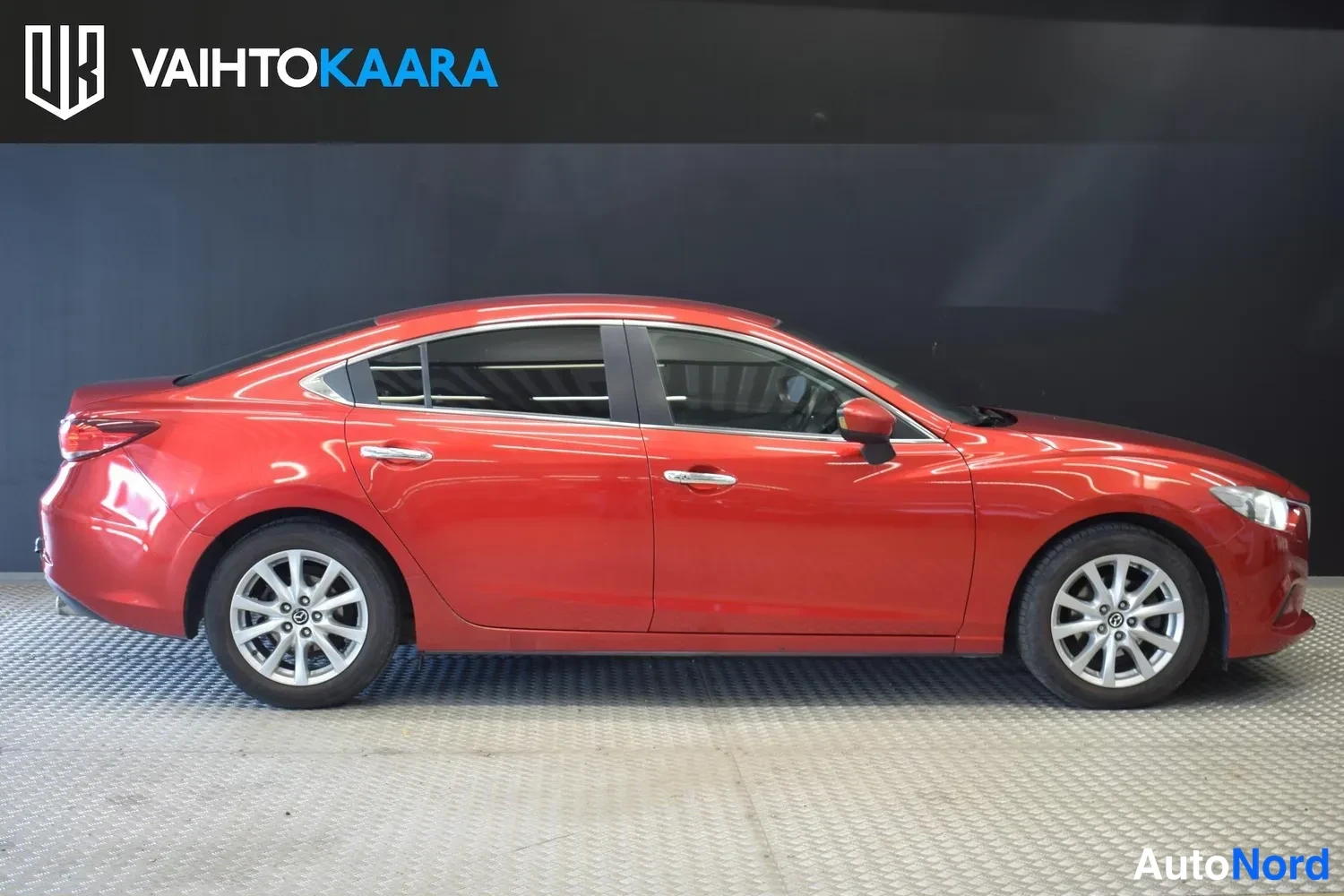 Punainen Mazda 6 2013, ulkokuva 5 – Raisio