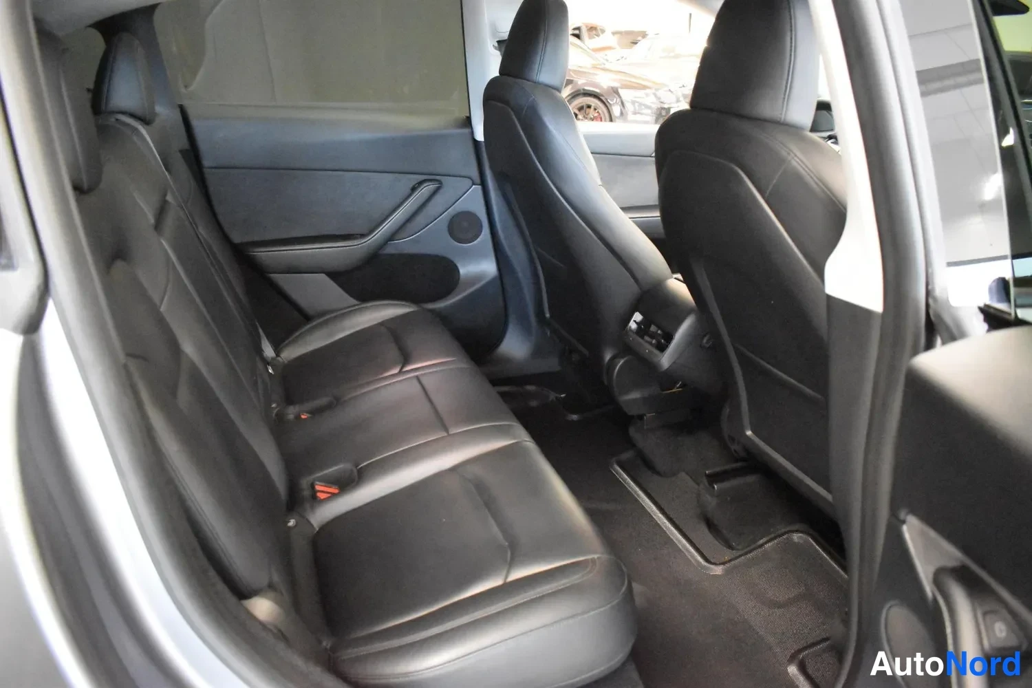 Hopea Tesla Model Y Performance 2023, ulkokuva 12 – Raisio