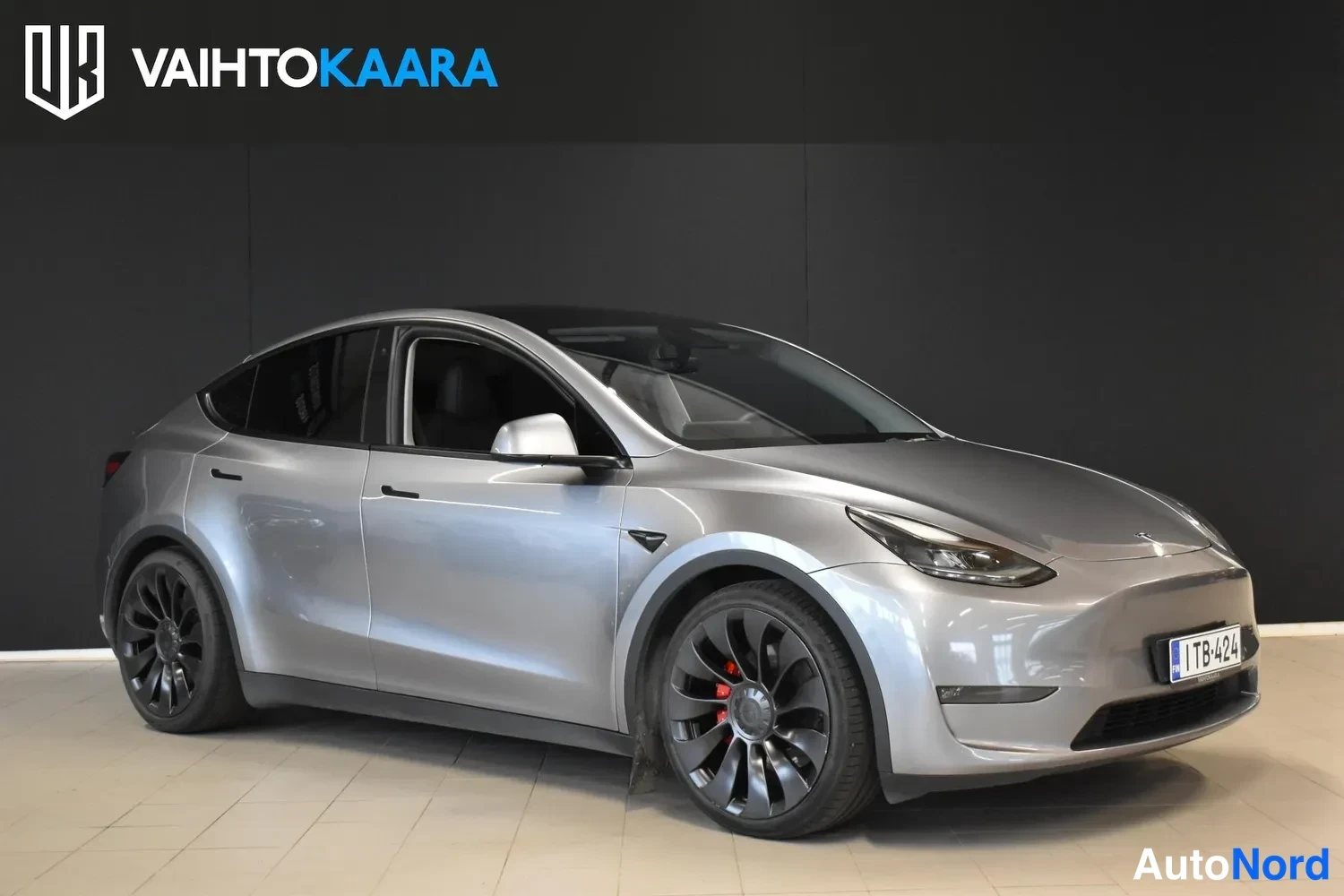 Hopea Tesla Model Y Performance 2023, ulkokuva 6 – Raisio
