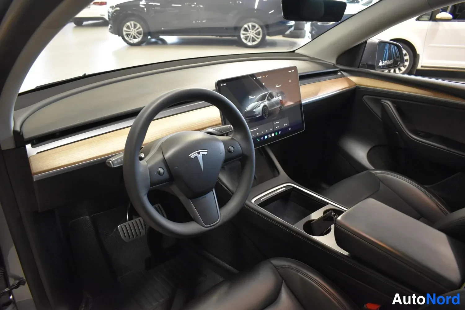 Hopea Tesla Model Y Performance 2023, ulkokuva 8 – Raisio