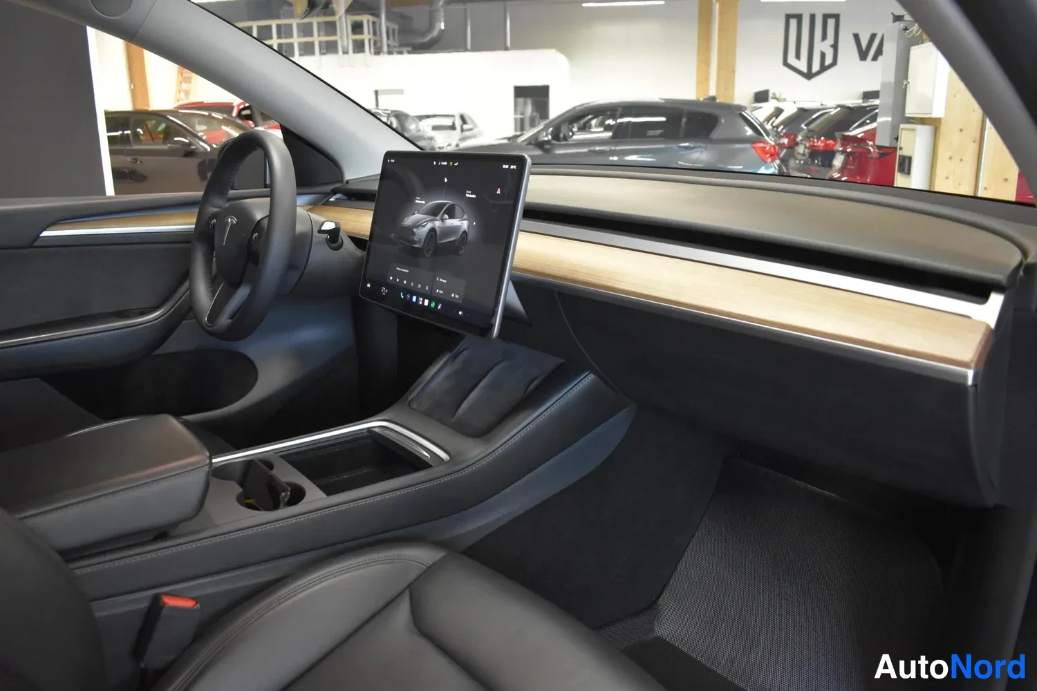 Hopea Tesla Model Y Performance 2023, ulkokuva 9 – Raisio