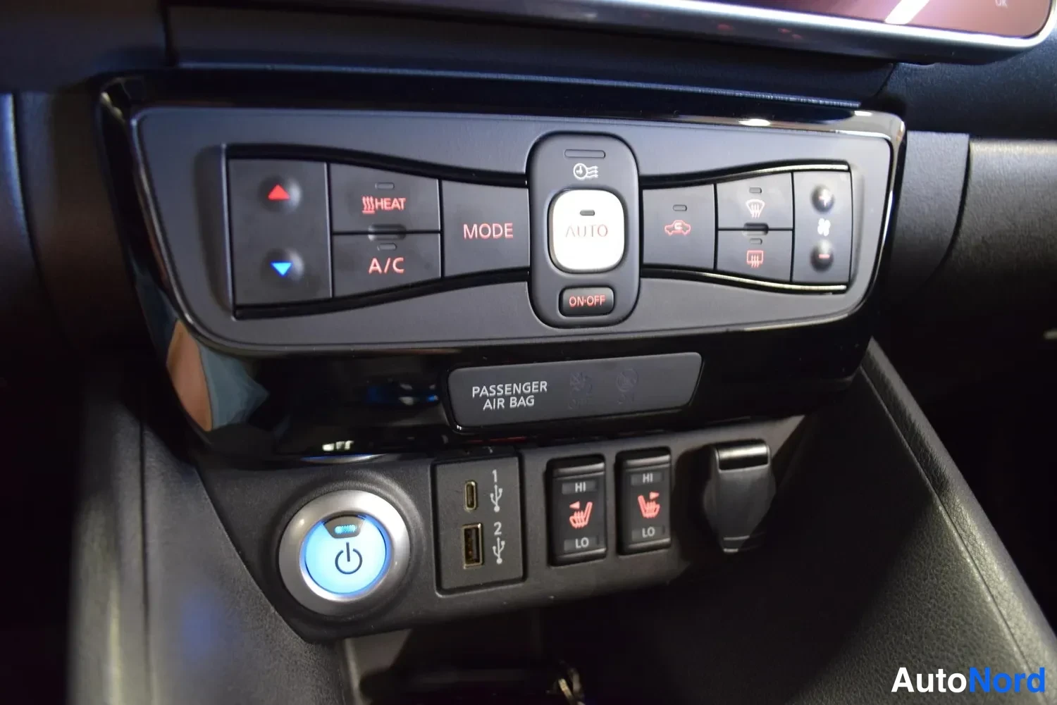Musta Nissan Leaf 2023, ulkokuva 22 – Raisio