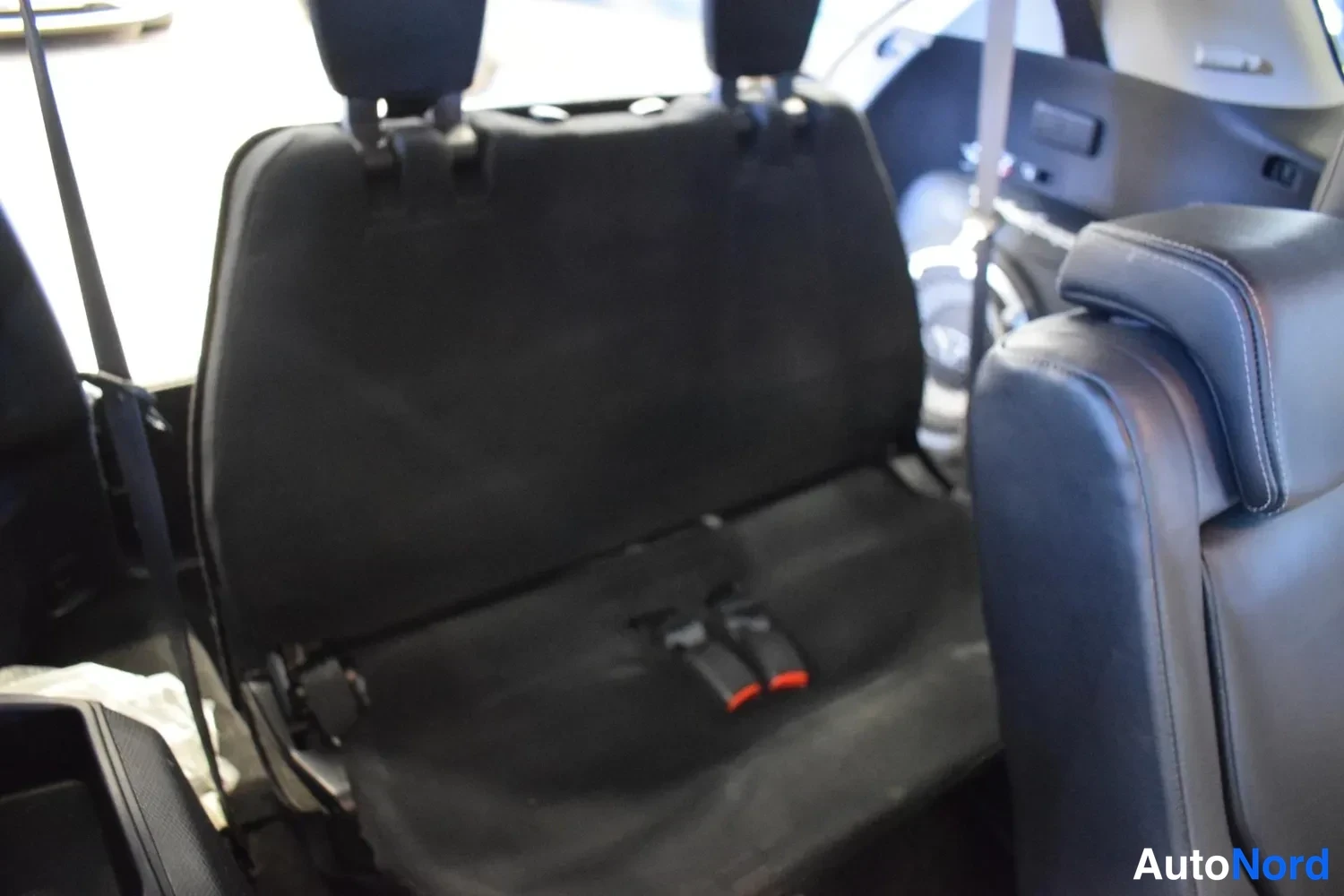 Ruskea Mitsubishi Outlander 2011, kuva 23
