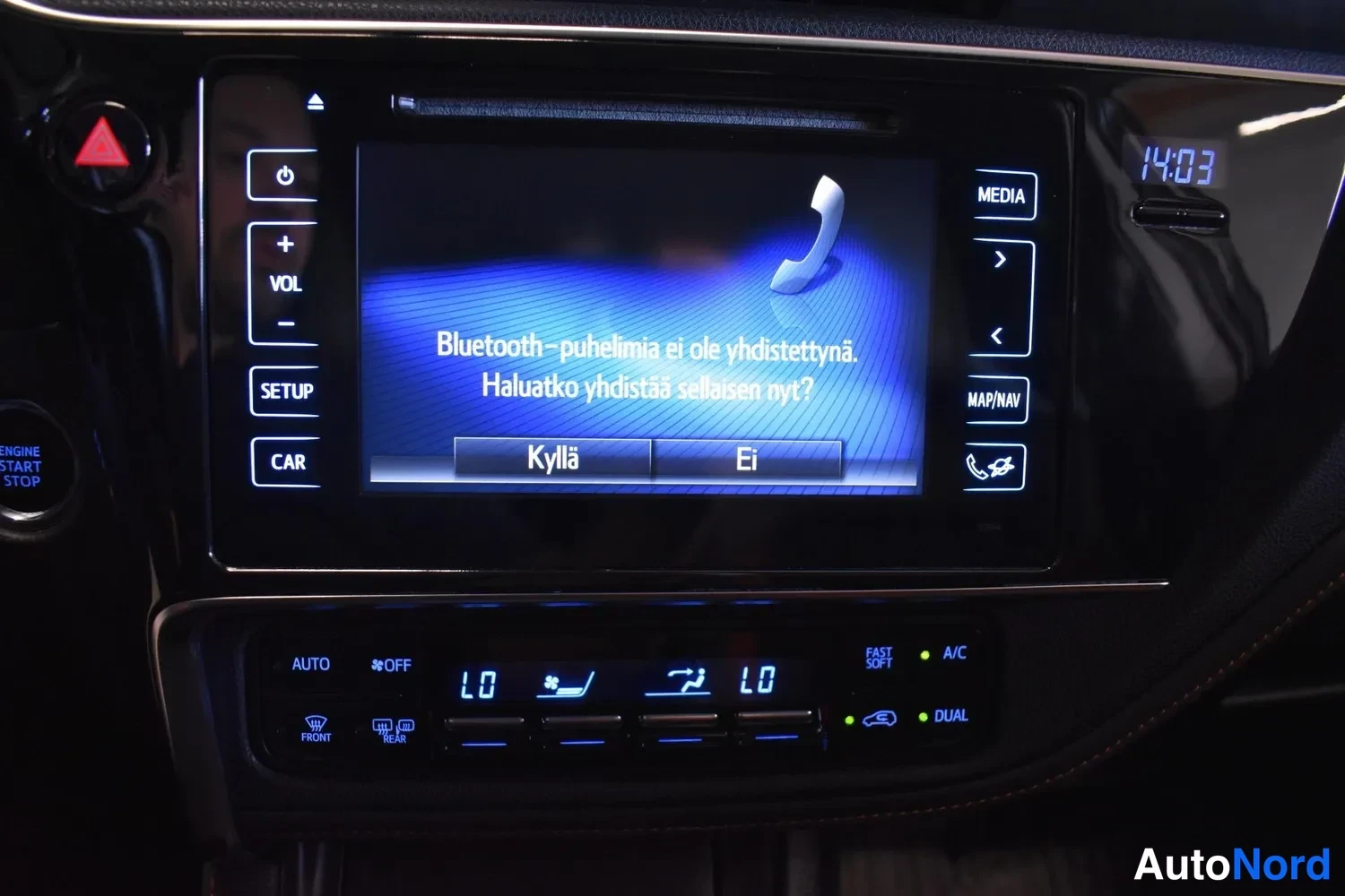 Harmaa Toyota Auris 2016, ulkokuva 21 – Raisio